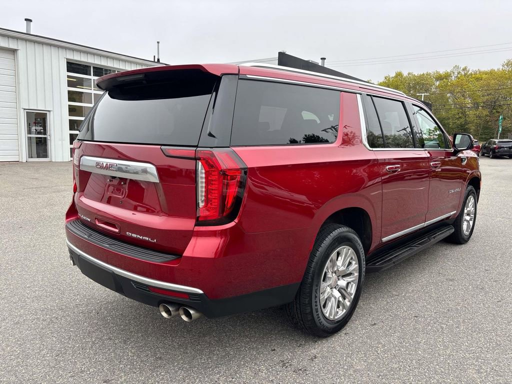 Used 2023 GMC Yukon XL Denali AWD/4WD image 4