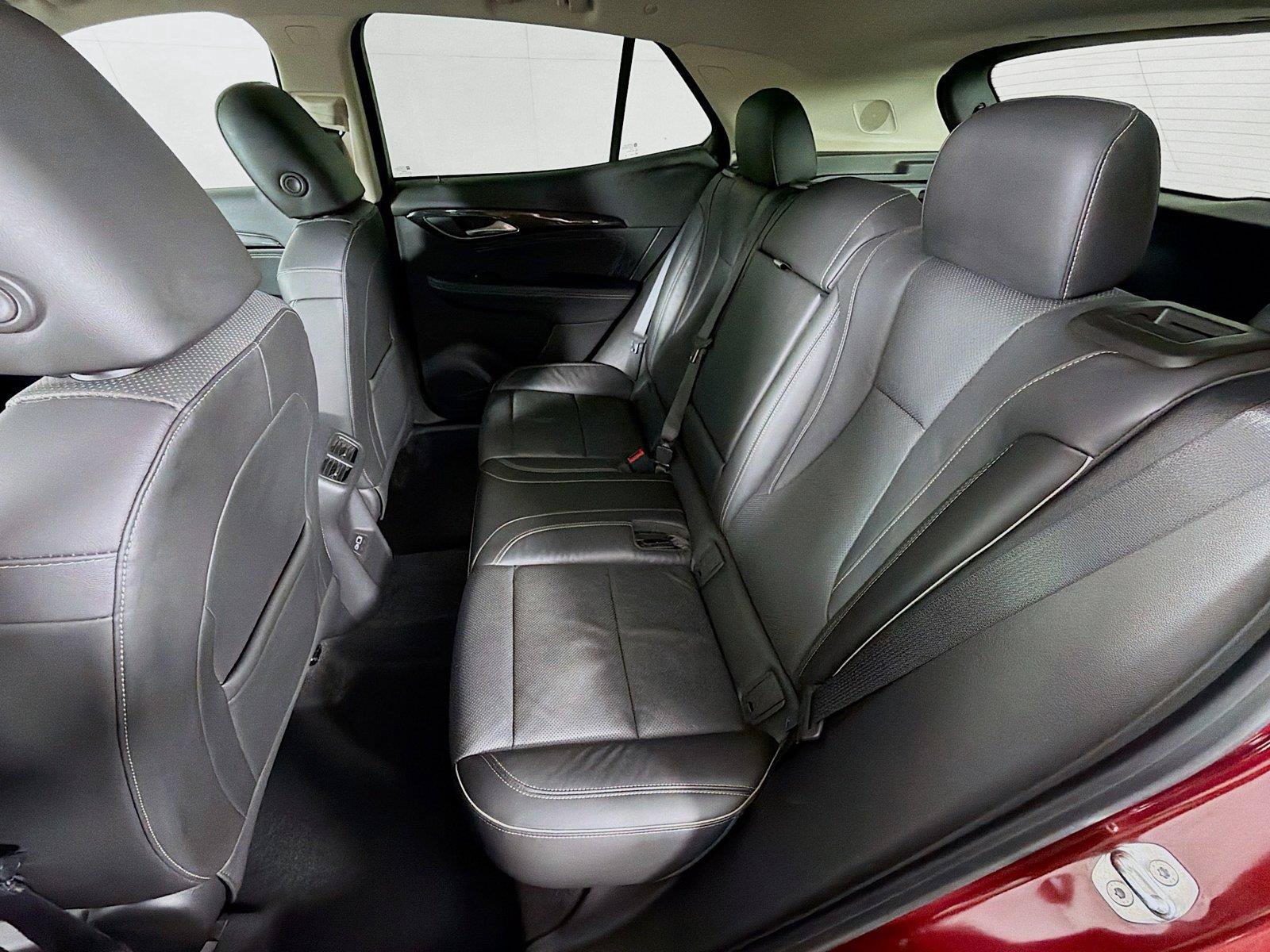 Used 2021 Buick Envision Essence AWD/4WD image 25