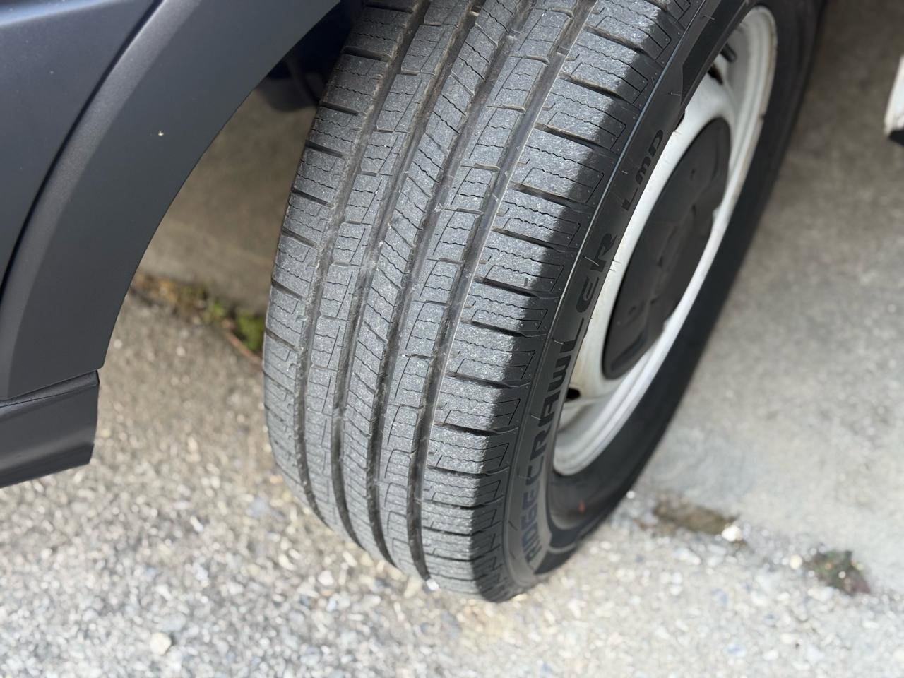 Used 2019 Ford Transit 150 130 Low Roof RWD image 11