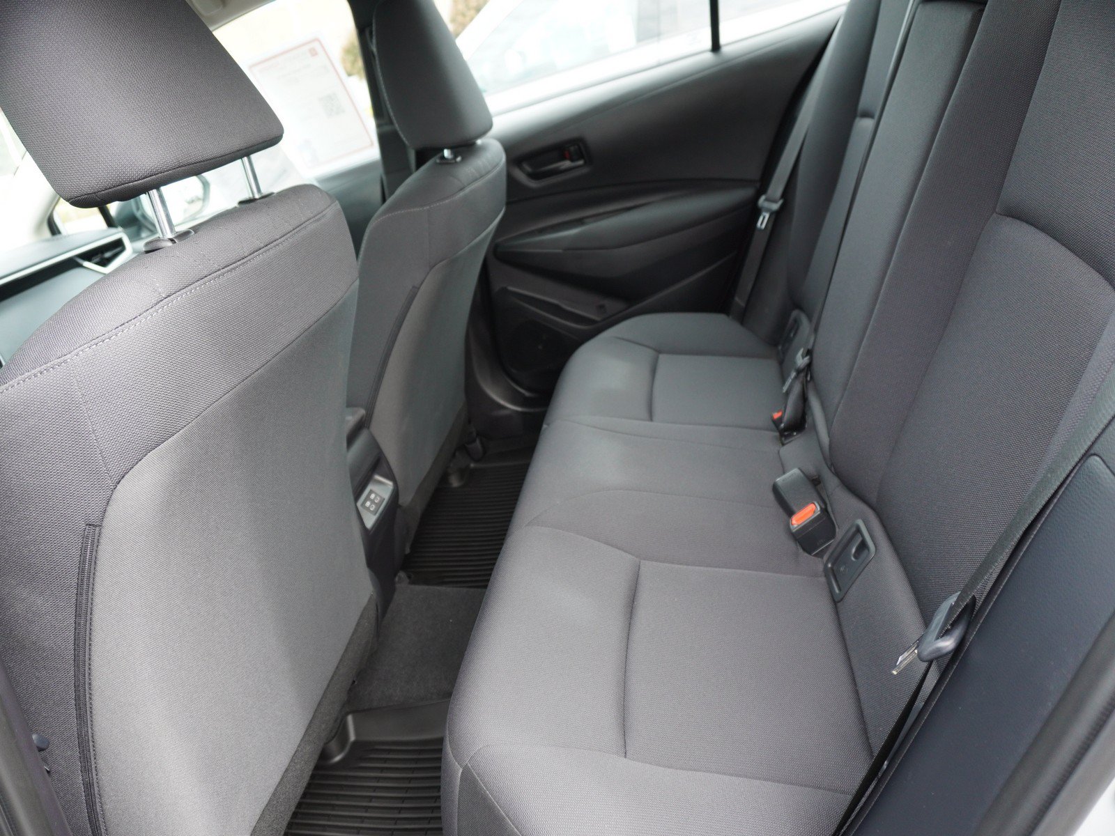 Used 2026 Toyota Corolla LE w/ LE Premium Package FWD image 12