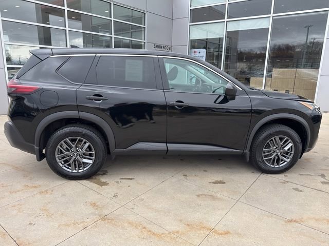 Used 2022 Nissan Rogue S image 8