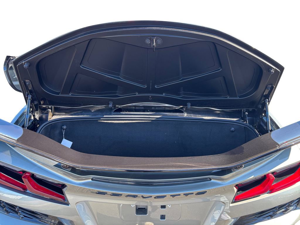 Used 2024 Chevrolet Corvette Z06 image 18