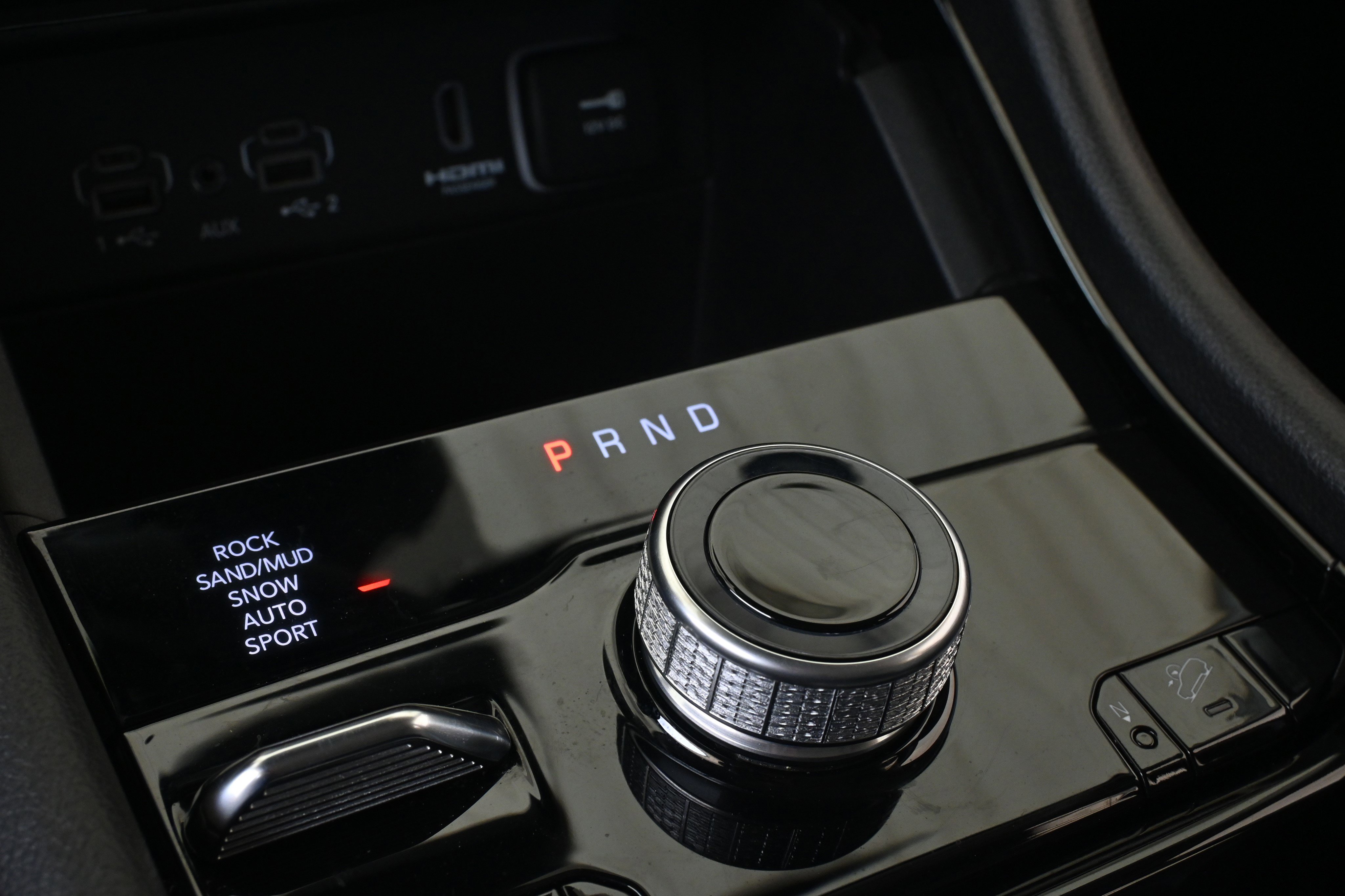 Used 2023 Jeep Grand Cherokee 4WD 4xe image 32