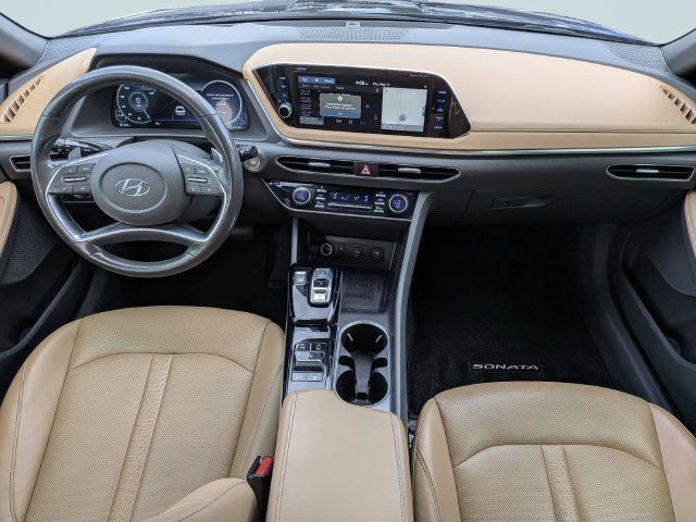Used 2021 Hyundai Sonata Limited w/ Preferred Accessory Package FWD image 13