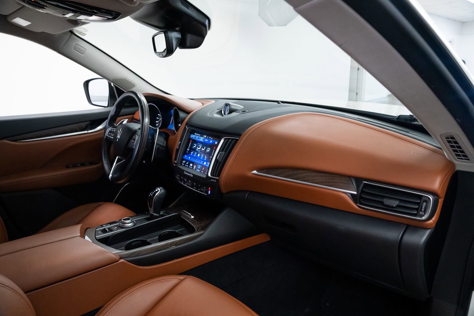 Used 2018 Maserati Levante S GranLusso image 26