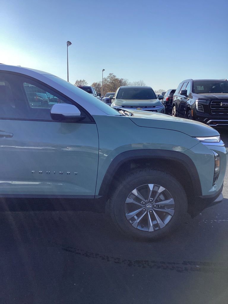 New 2026 Chevrolet Equinox LT w/ Convenience Package II image 8