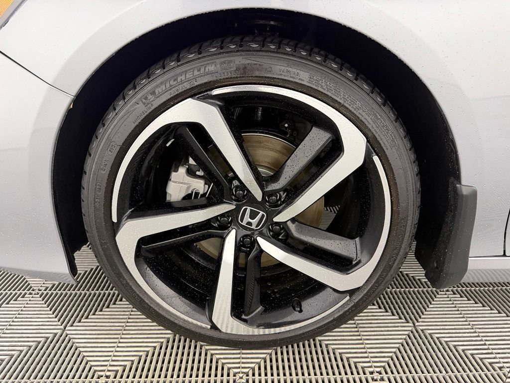 Used 2022 Honda Accord Sport image 11