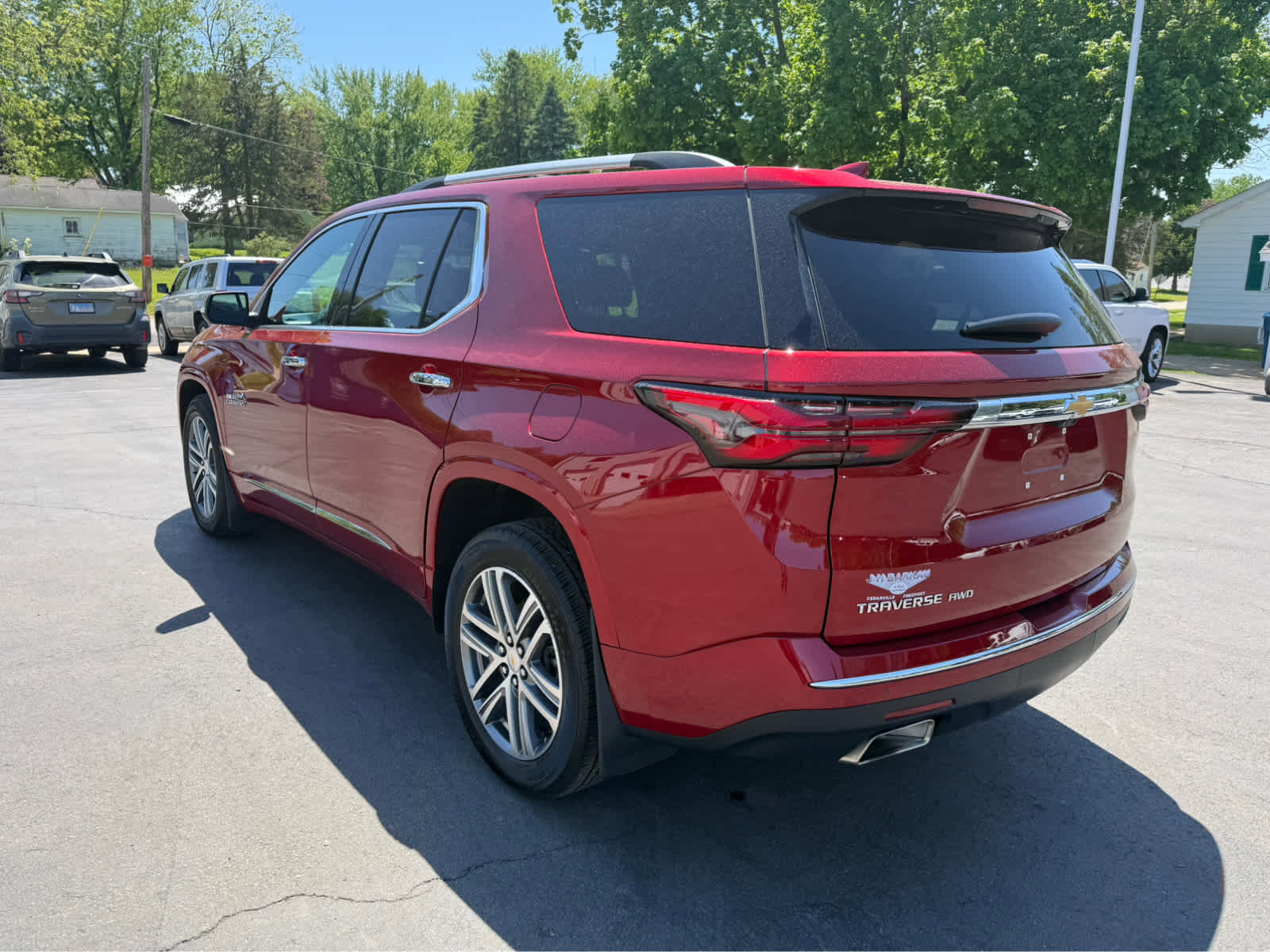Used 2023 Chevrolet Traverse High Country w/ LPO, Floor Liner Package AWD/4WD image 5