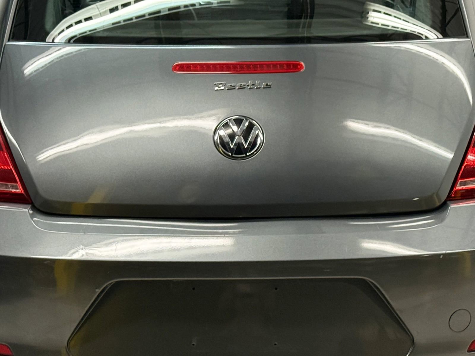 Used 2013 Volkswagen Beetle 2.5 image 11