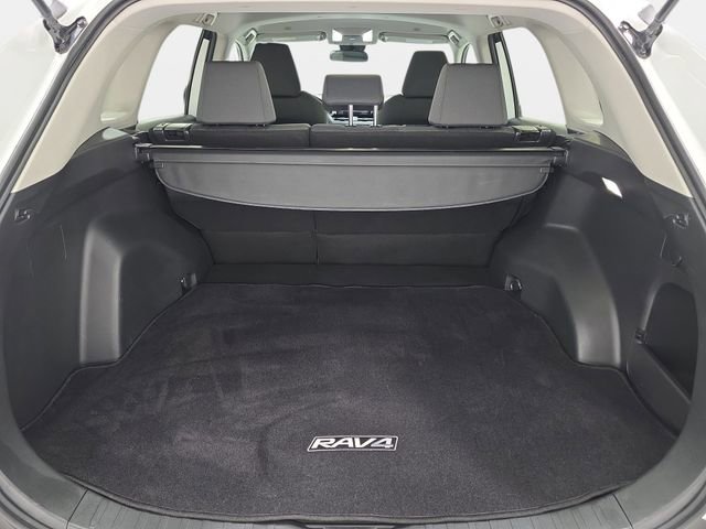 Certified 2023 Toyota RAV4 XLE image 29