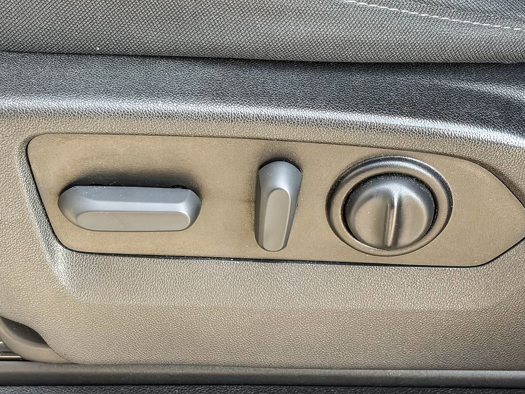 Used 2022 GMC Sierra 1500 Elevation w/ Driver Alert Package I image 48