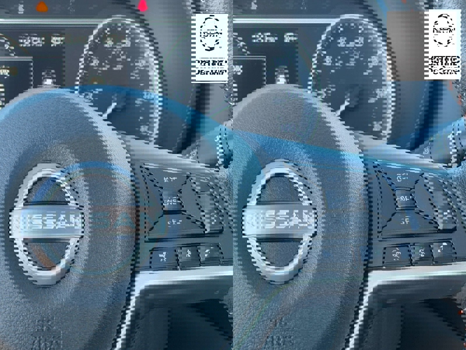 Certified 2025 Nissan Versa SR w/ Trunk Package image 23