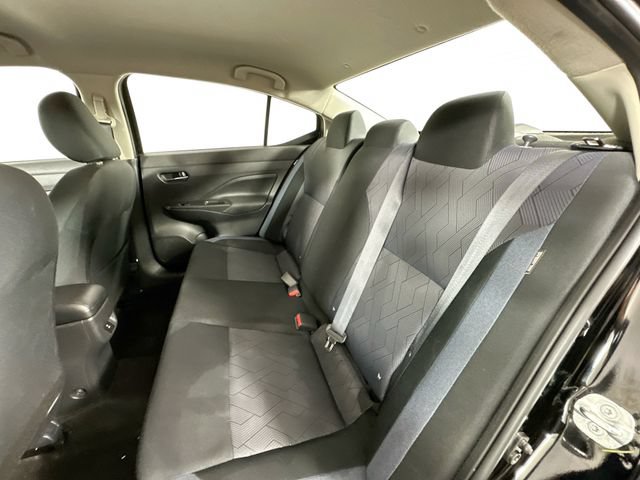 Used 2023 Nissan Versa SV FWD image 23