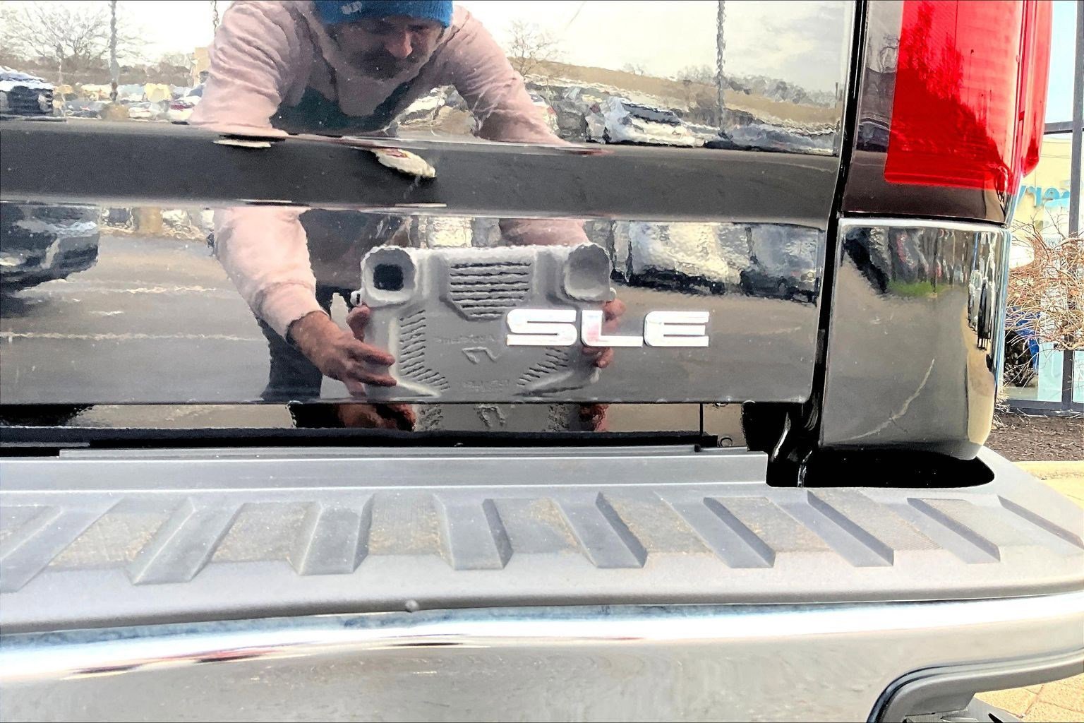 Used 2019 GMC Sierra 1500 SLE w/ SLE Value Package image 23