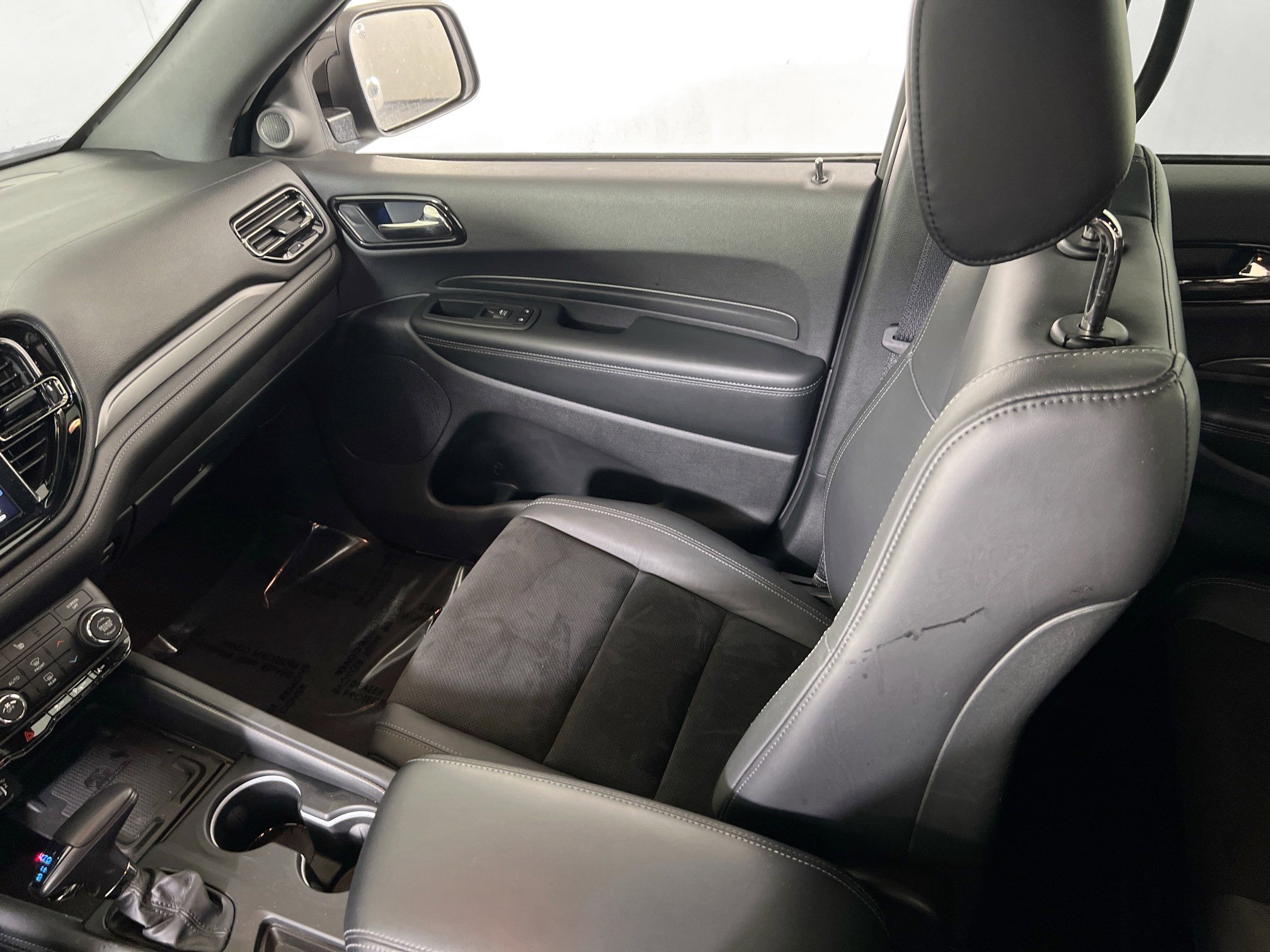 Used 2022 Dodge Durango GT image 24