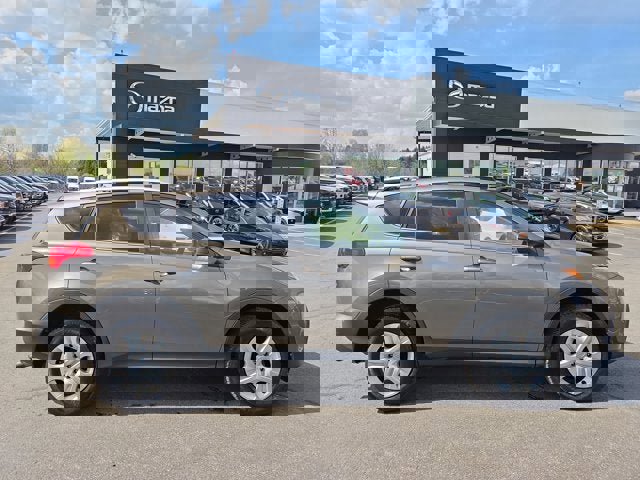 Used 2014 Toyota RAV4 LE AWD/4WD image 6