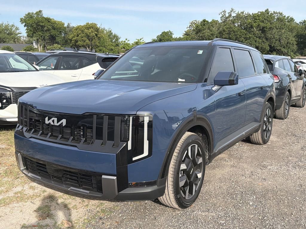 Used 2027 Kia Telluride S FWD image 5