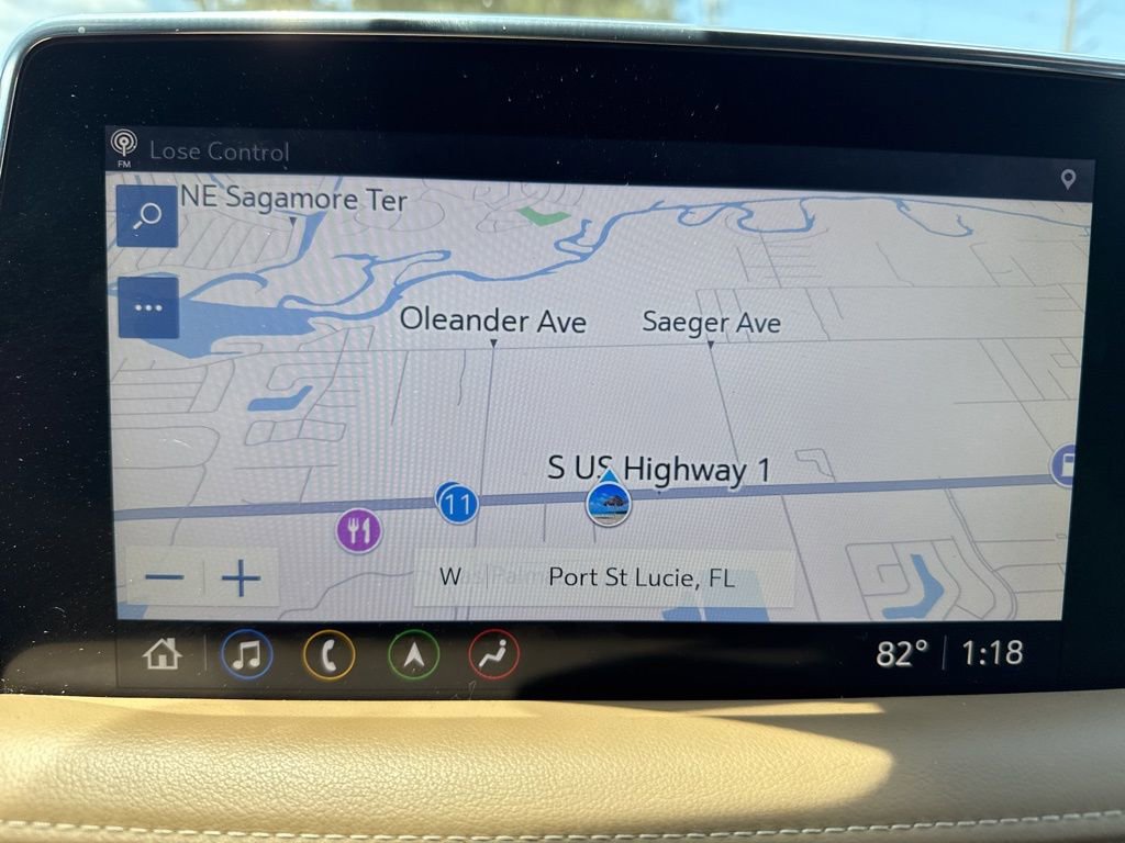 Used 2021 Chevrolet Suburban Premier w/ Premium Package AWD/4WD image 15