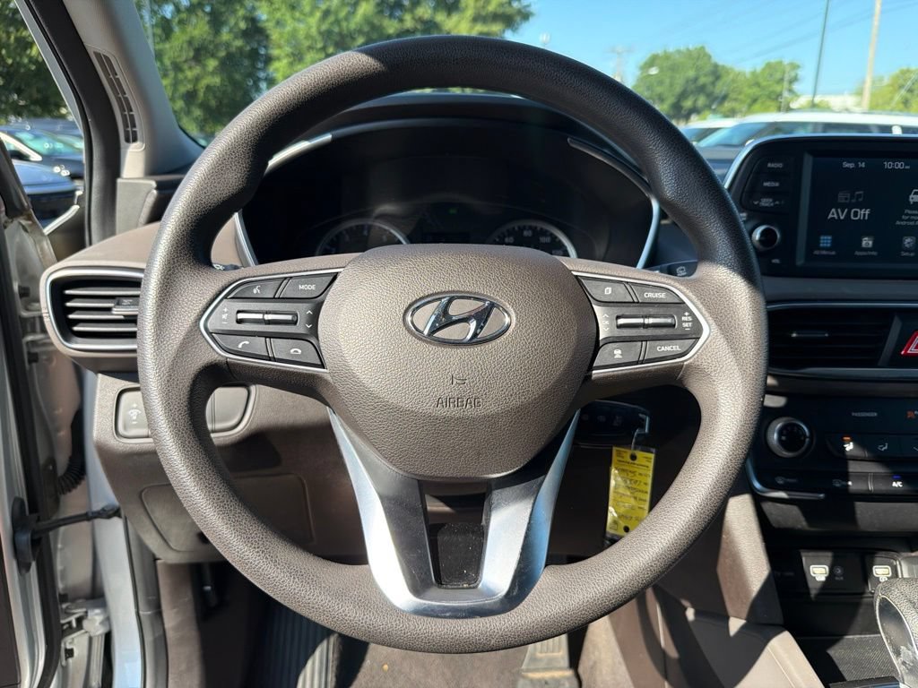 Used 2020 Hyundai Santa Fe SE FWD image 14