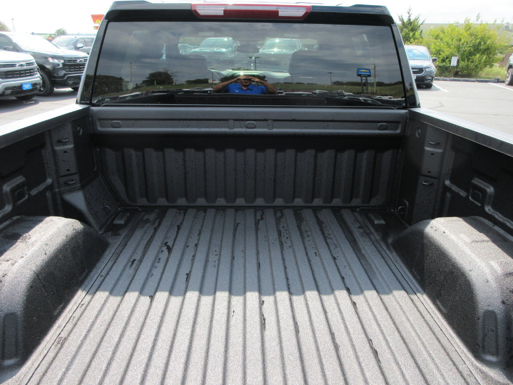 New 2026 Chevrolet Silverado 1500 Custom w/ Turbomax Blackout Package AWD/4WD image 12