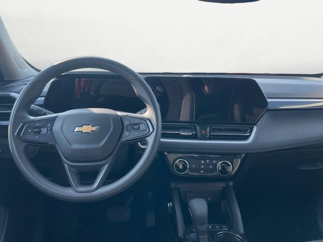 Used 2025 Chevrolet TrailBlazer LT image 10