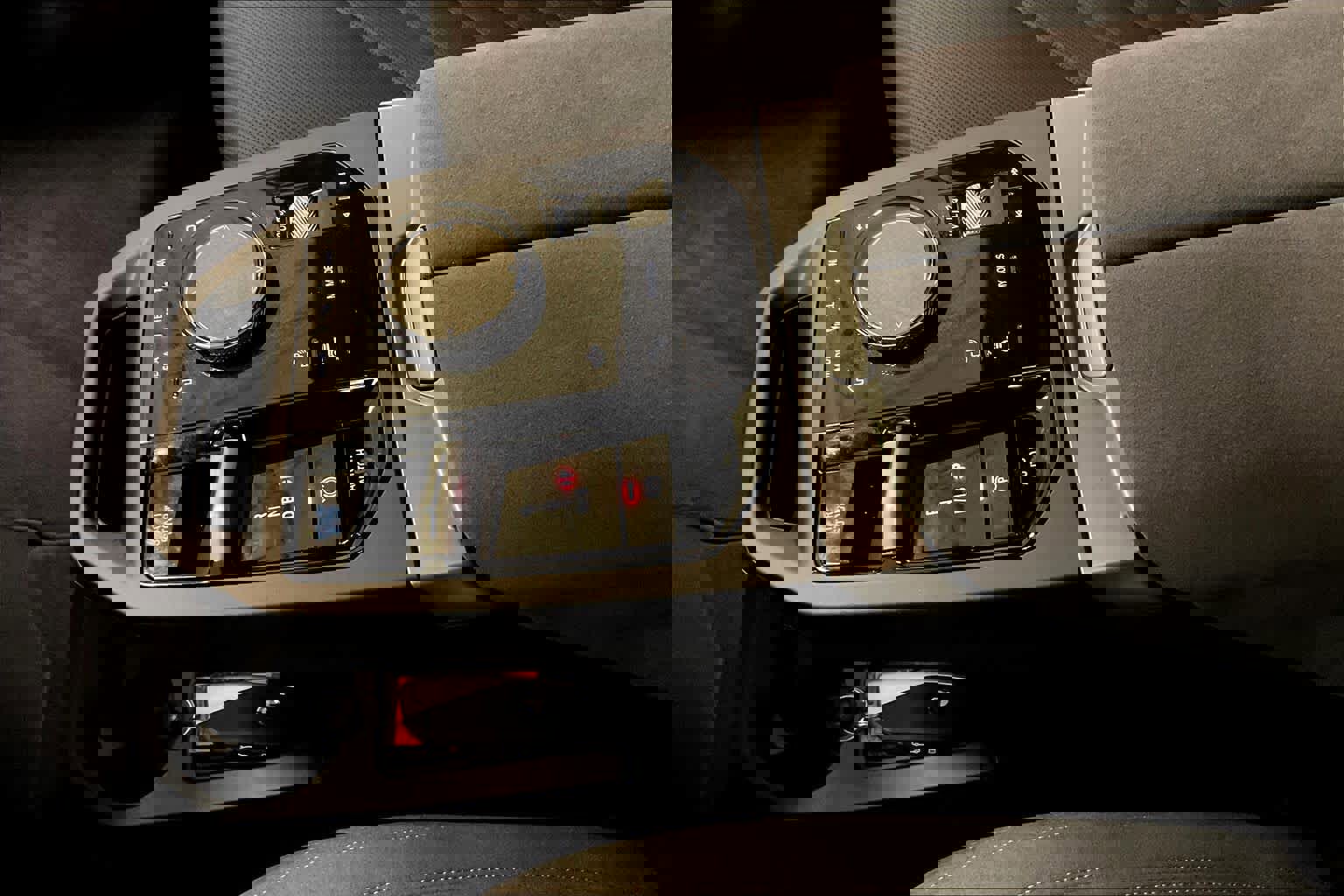 New 2026 BMW iX xDrive45 w/ M Sport Package image 7