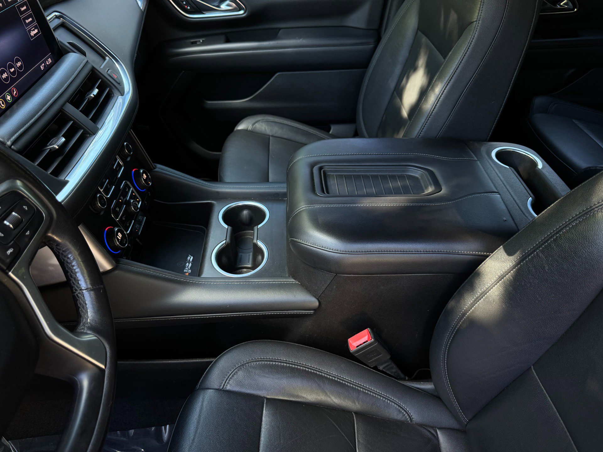 Used 2021 Chevrolet Tahoe LT image 25