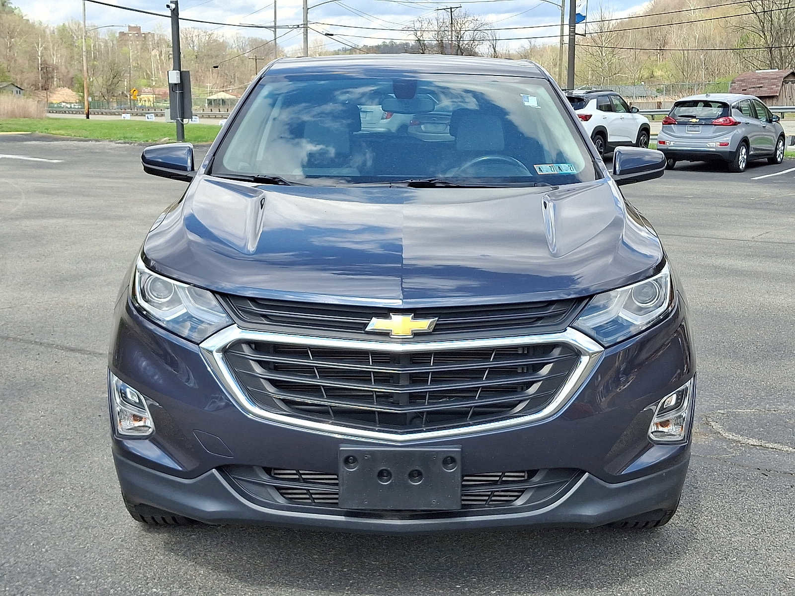 Used 2019 Chevrolet Equinox LT AWD/4WD image 2
