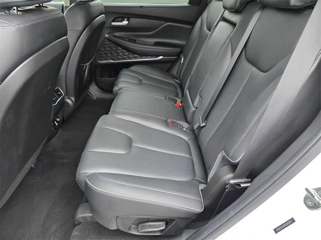Used 2023 Hyundai Santa Fe Limited image 16
