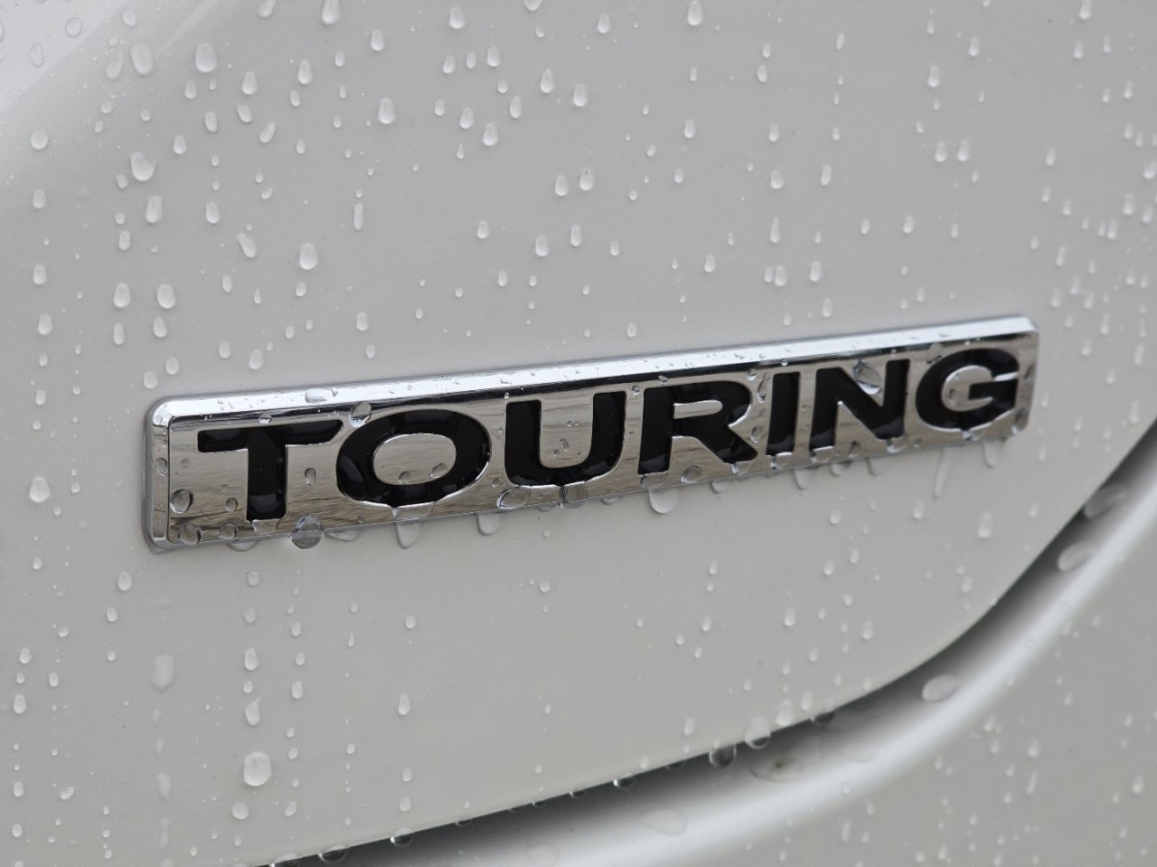 New 2025 Honda Pilot Touring image 14