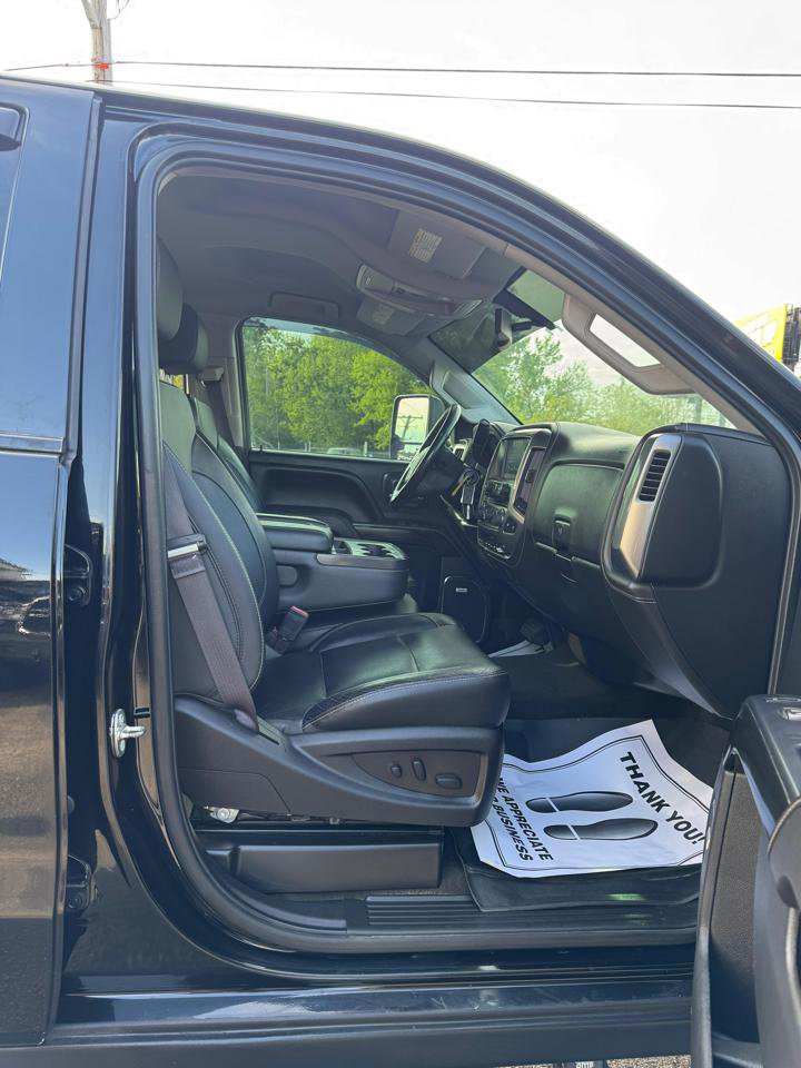 Used 2016 Chevrolet Silverado 2500 LTZ w/ Duramax Plus Package AWD/4WD image 19