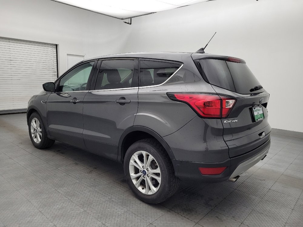 Used 2019 Ford Escape SE FWD image 5