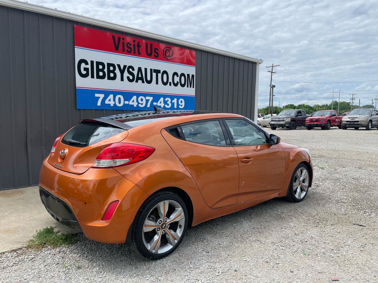 Used 2013 Hyundai Veloster w/ Style Pkg FWD image 4