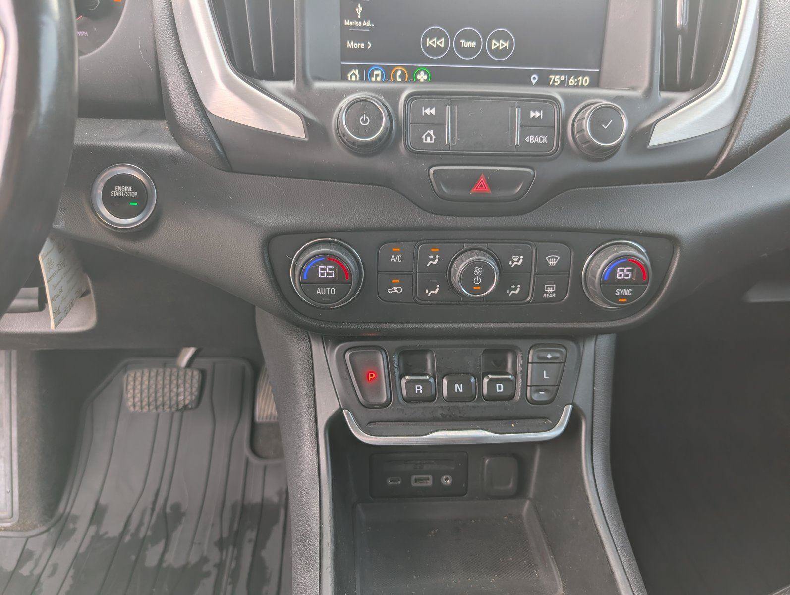 Used 2019 GMC Terrain SLT w/ Preferred Package FWD image 29