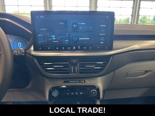 Used 2023 Ford Escape Active w/ Tech Pack #2 AWD/4WD image 3