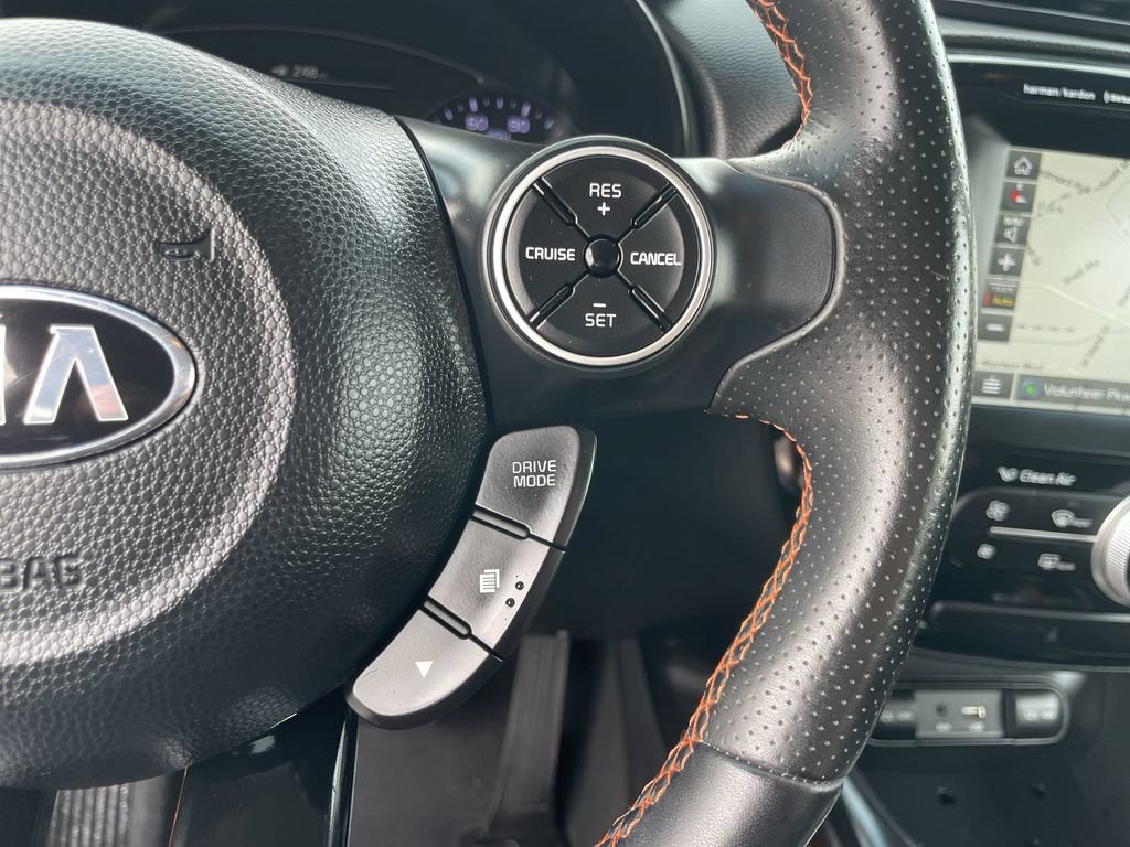 Used 2018 Kia Soul ! w/ Tech Package FWD image 17