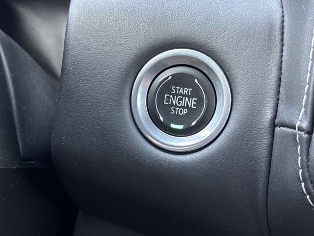 Used 2023 GMC Yukon Denali Ultimate image 37