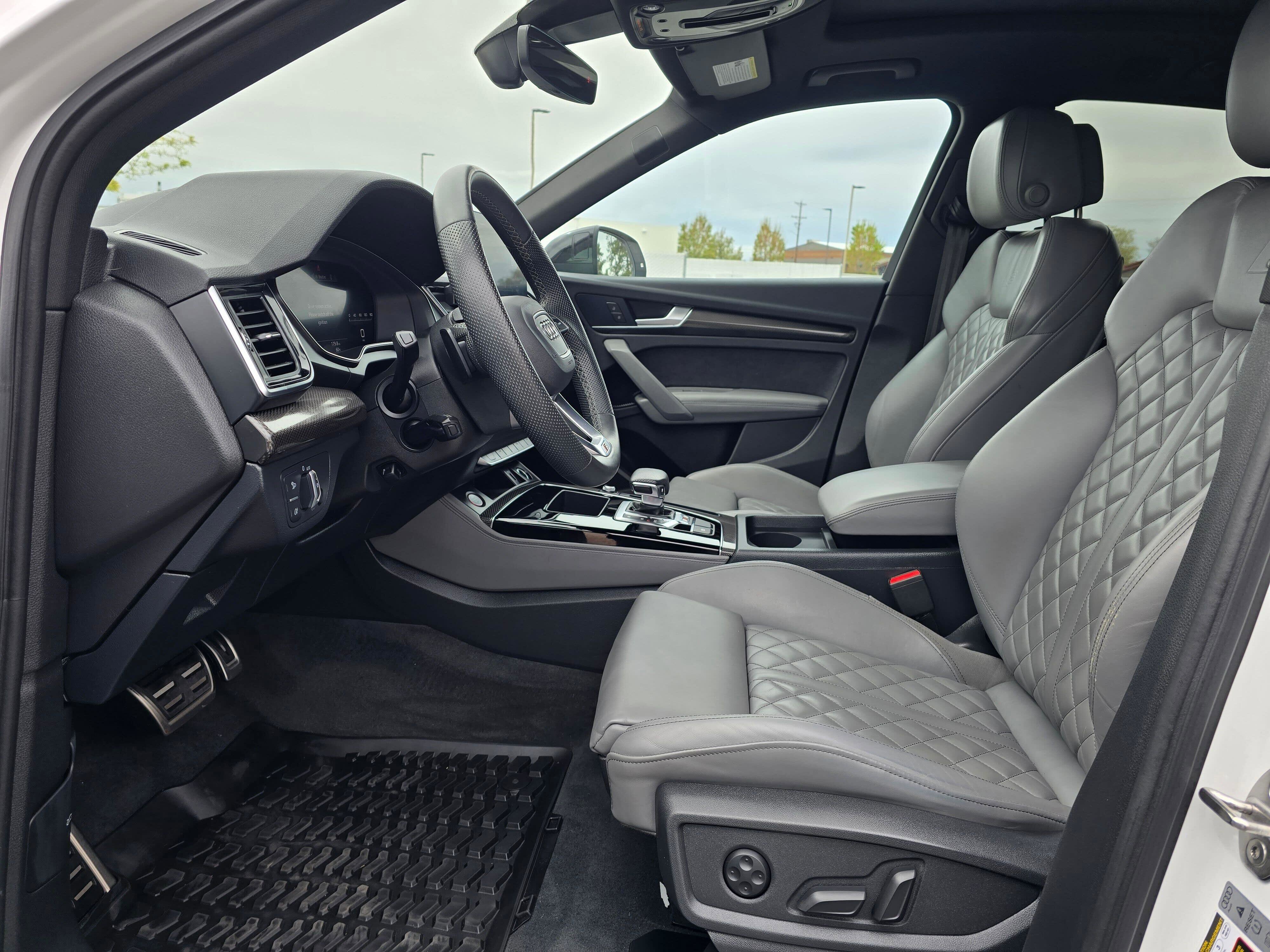 Certified 2023 Audi SQ5 Premium Plus w/ Premium Plus Package AWD/4WD image 11