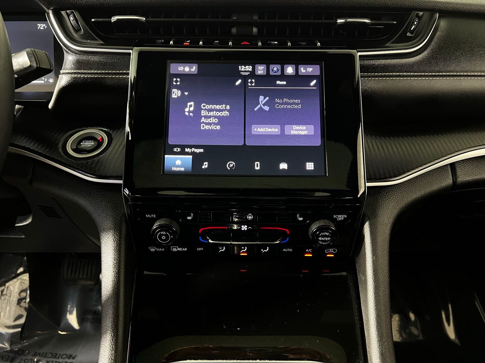 Used 2023 Jeep Grand Cherokee Altitude image 18