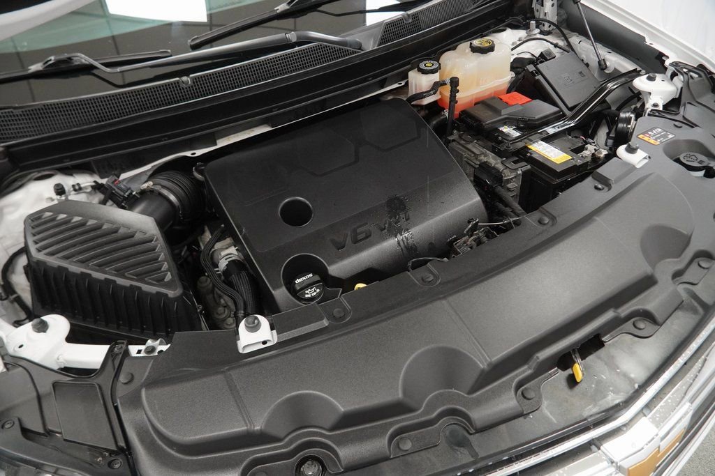 Used 2021 Chevrolet Traverse LT w/ LT Premium Package image 54