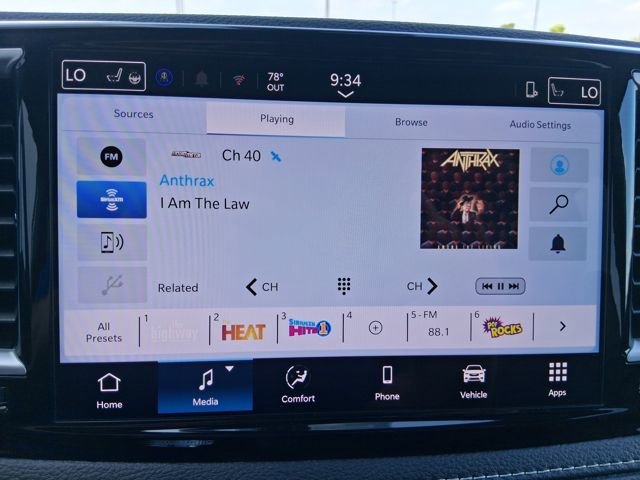 New 2026 Chrysler Pacifica Select w/ S Appearance Package image 15