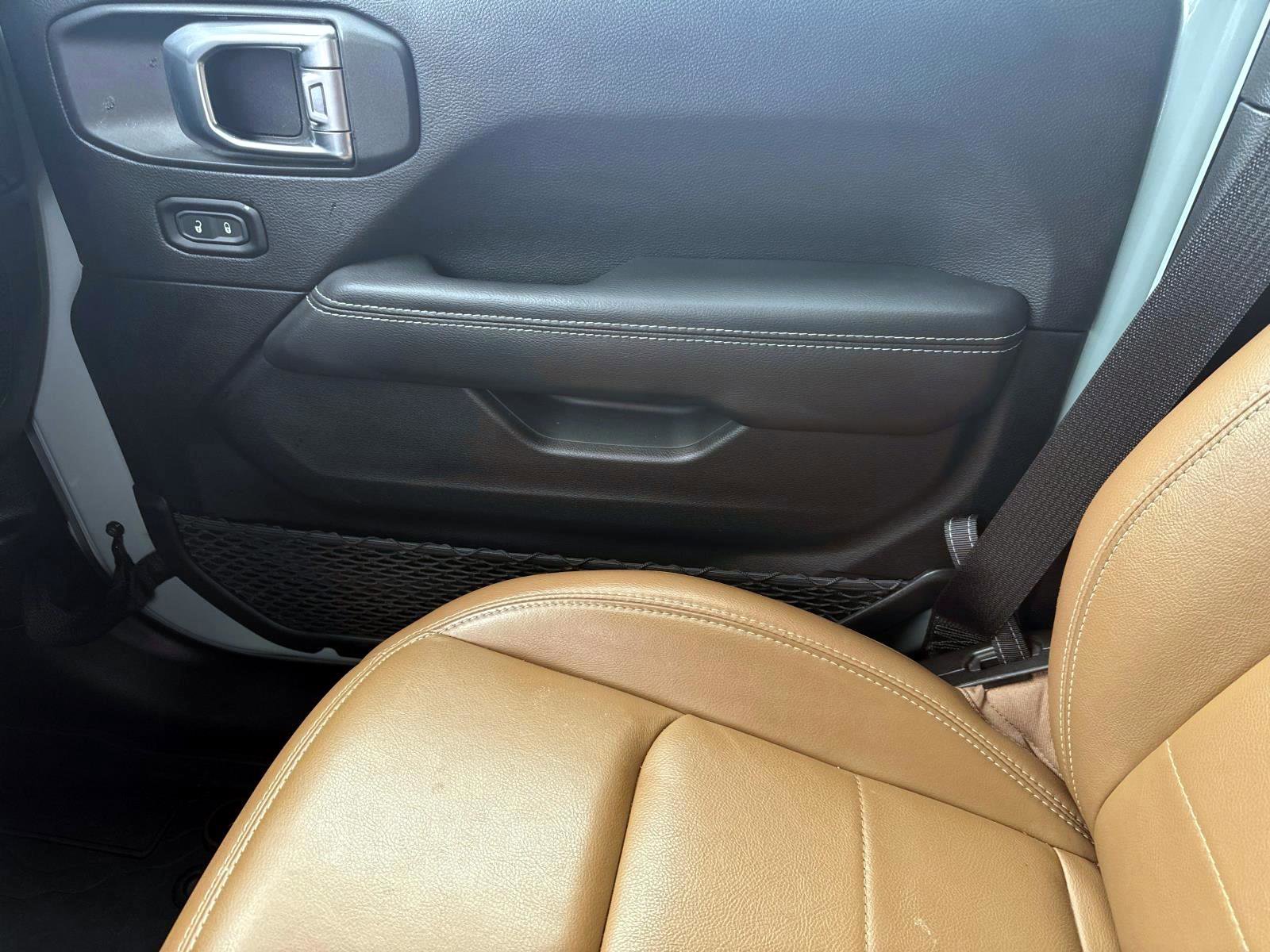 Used 2023 Jeep Wrangler Unlimited Sahara w/ Cold Weather Group image 23