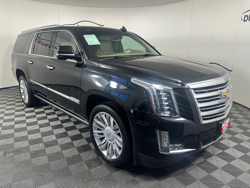 Used 2018 Cadillac Escalade ESV Platinum AWD/4WD image 12