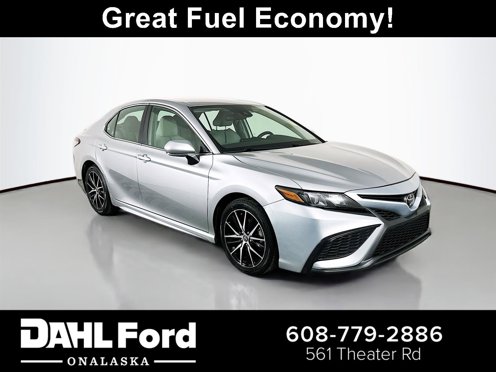 Used 2024 Toyota Camry SE