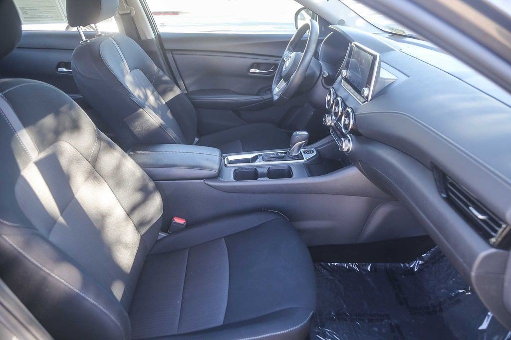 Used 2023 Nissan Sentra SV w/ All-Weather Package FWD image 15