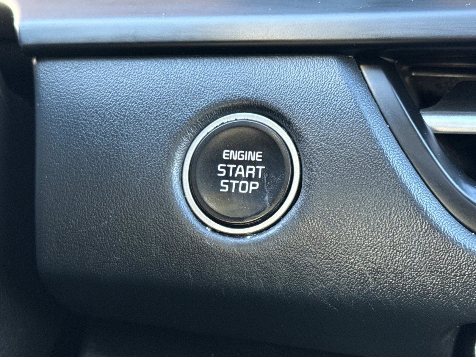 Used 2024 Kia Seltos EX image 14