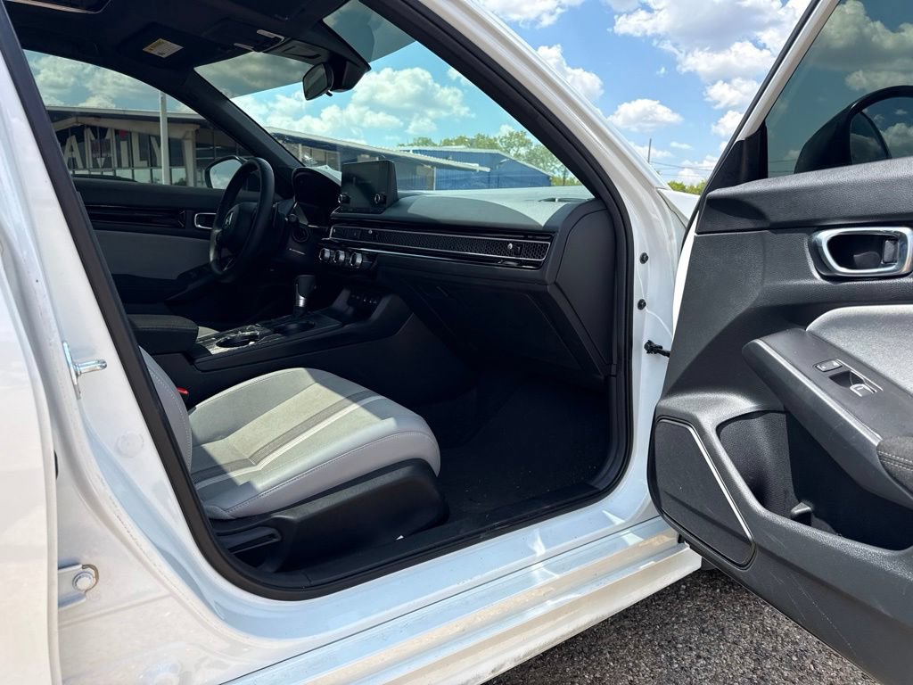 Used 2026 Honda Civic Sport image 15