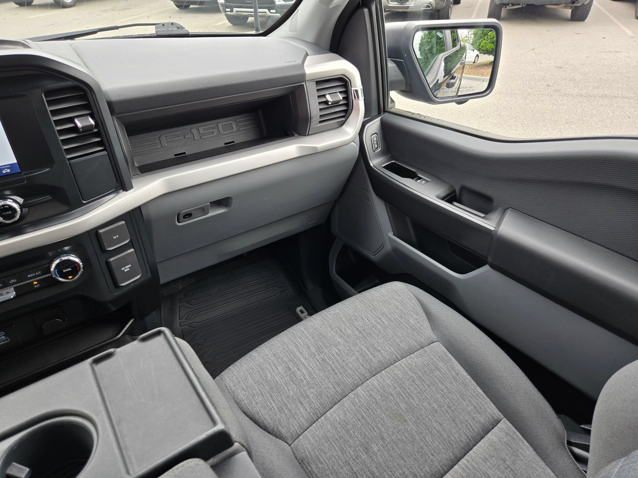 Used 2022 Ford F150 XL w/ Equipment Group 101A High AWD/4WD image 11