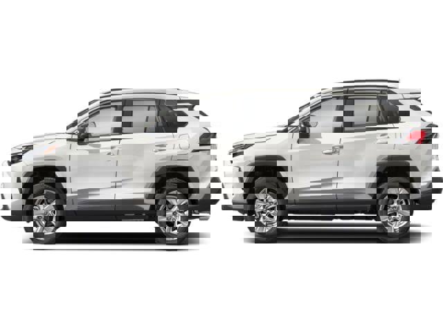 Used 2025 Toyota RAV4 LE image 3