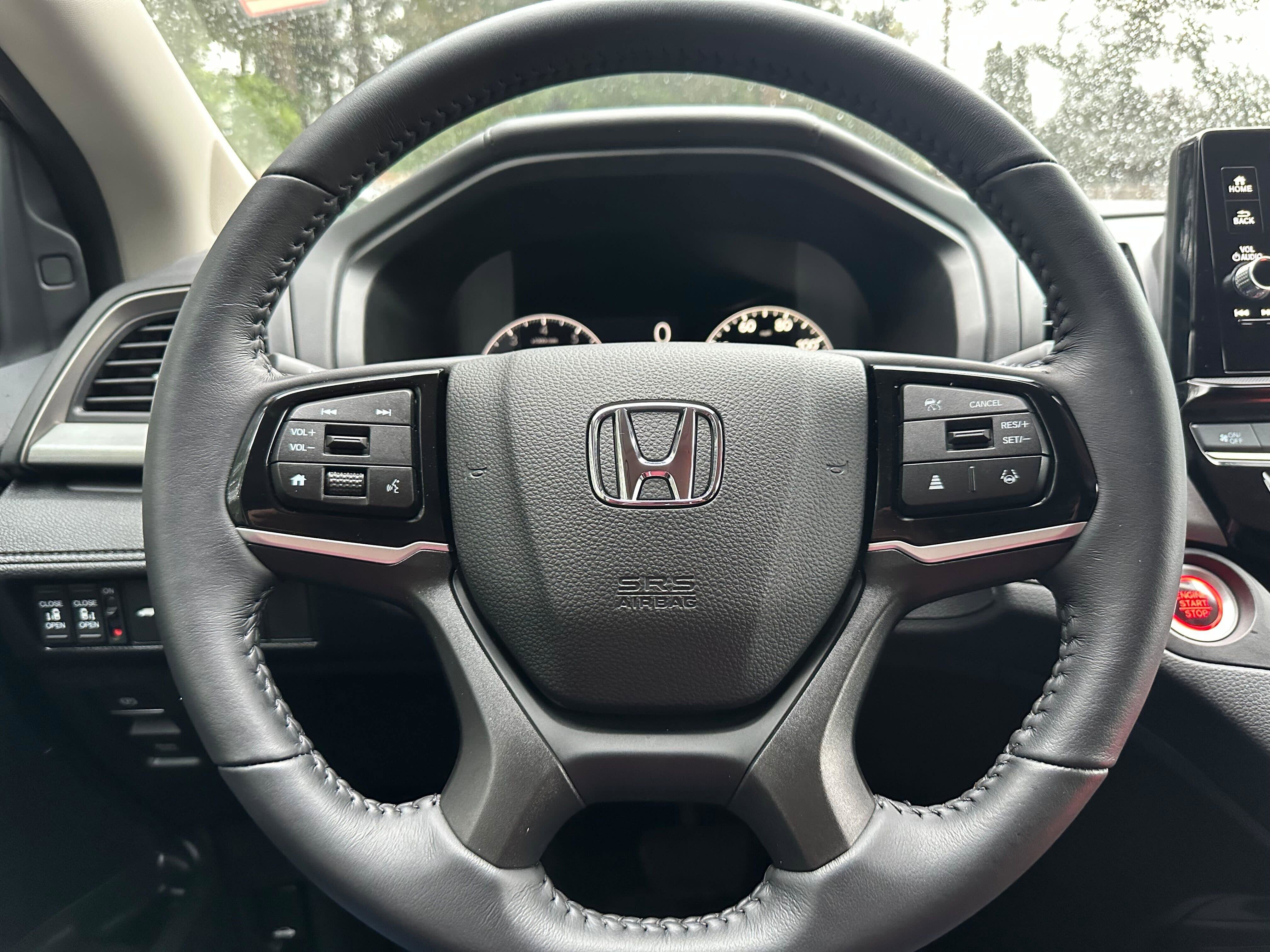 Used 2025 Honda Odyssey EX-L image 22